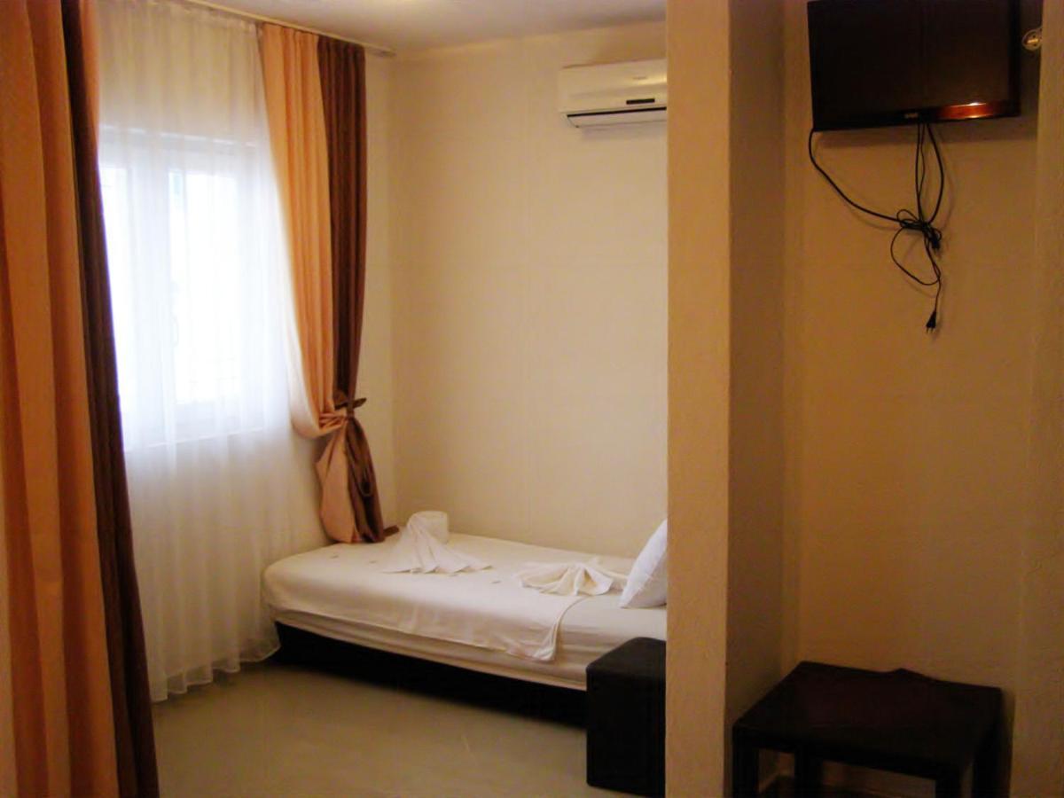 Hotel Wellness & Spa Angelo Gabriel Petrovac Exterior photo